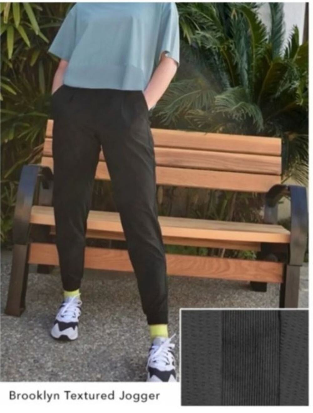 NWT Athleta Textured Brooklyn Jogger Travel Pants Black 4
